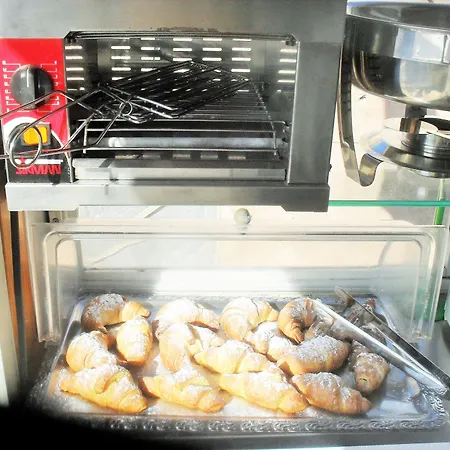 Aretusa Vacanze Bed & Breakfast 3*