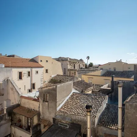 Aretusa Vacanze Bed & Breakfast 3*